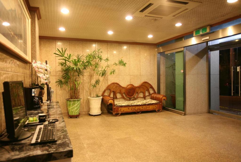 New World Hotel Yongsan Seul Esterno foto